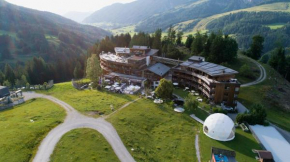 Holzhotel Forsthofalm